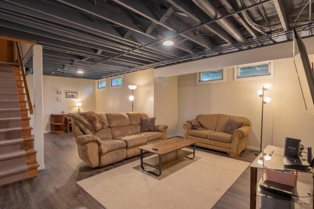 Family Home W/ 2 King, 2 Queen Beds + Game Room Bemidji Εξωτερικό φωτογραφία