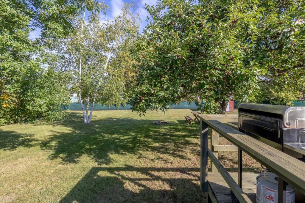 Family Home W/ 2 King, 2 Queen Beds + Game Room Bemidji Εξωτερικό φωτογραφία